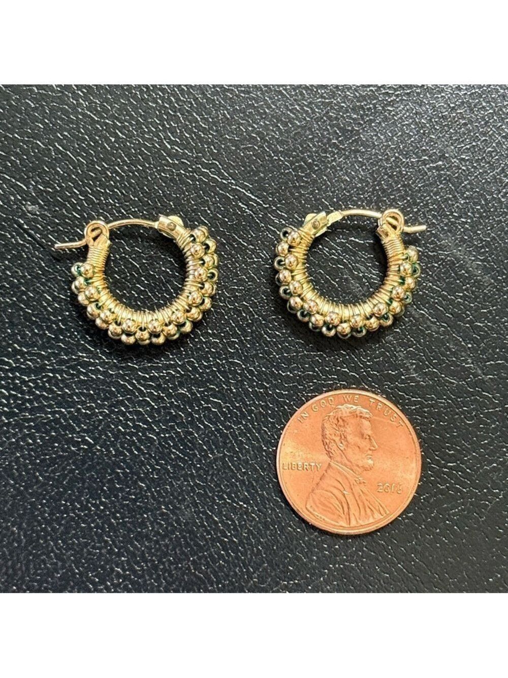 Gold Filled Huggie Hoop Earrings Wire Wrapped Beaded Gold With Green - Picture 2 of 3